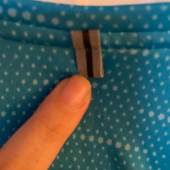 Nike Running Dri-Fit Blue Dot Activewear Shirt, Women’s Size Small - Picture 10 of 13